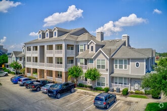 Building Photo - The Pointe at Victoria