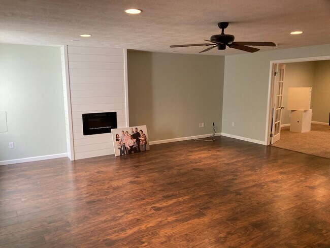 Foto del edificio - Beautiful Home in Highly Desired Daybreak Location!