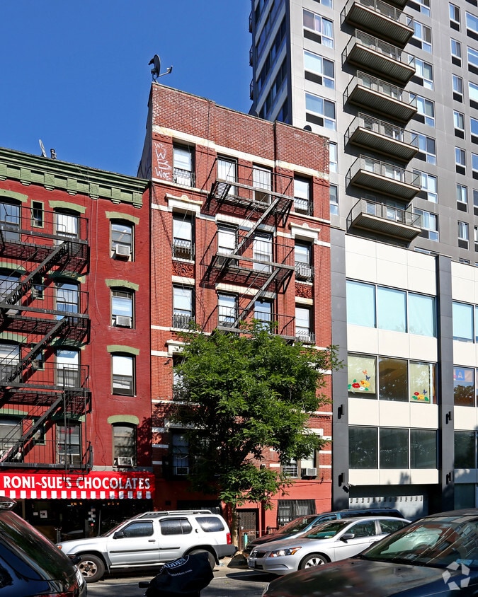 Building Photo - 146 Forsyth St
