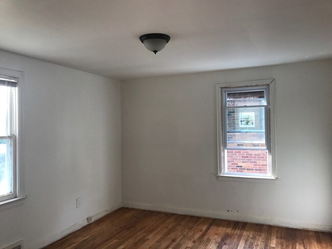Building Photo - 17214 Kentucky St