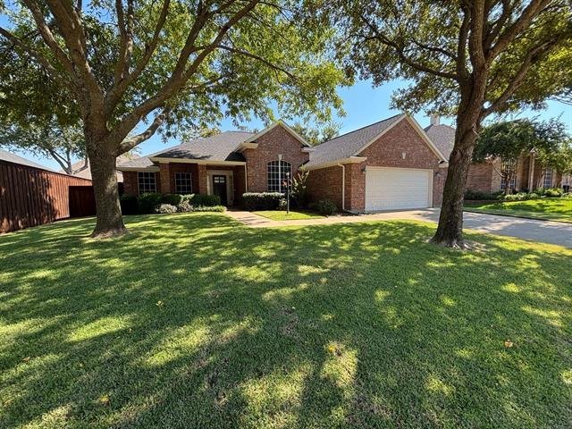 Foto principal - 2900 Stanford Dr