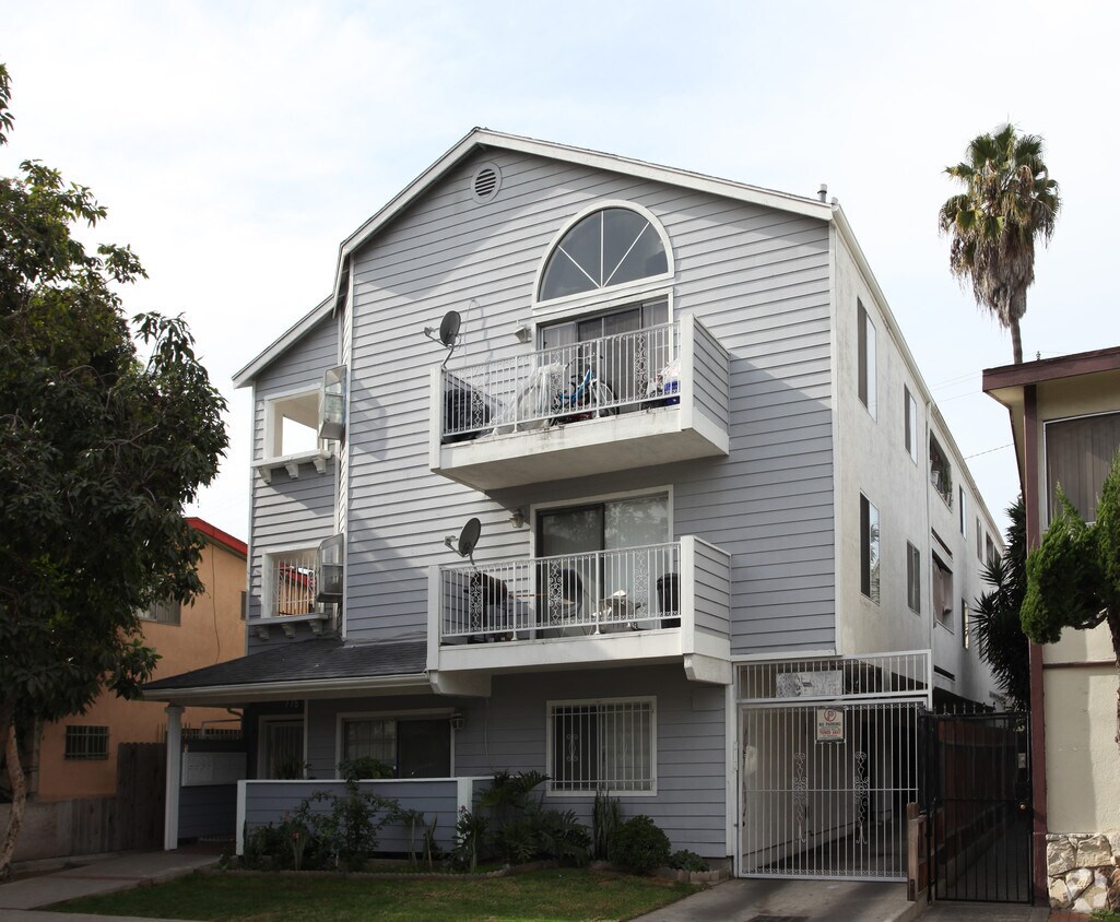 Primary Photo - 775 Gardenia Ave