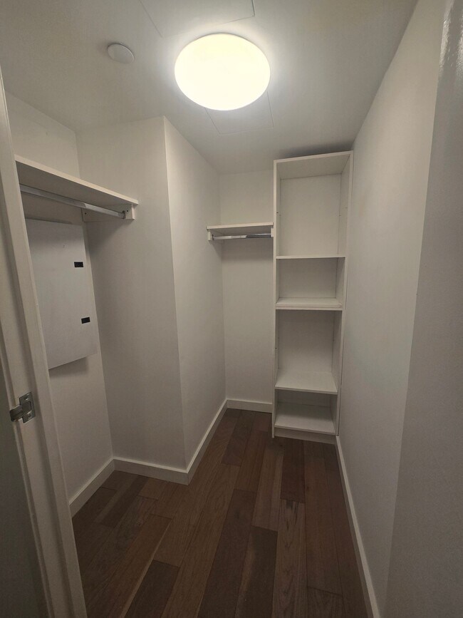 Foto del edificio - 107 Columbia Heights