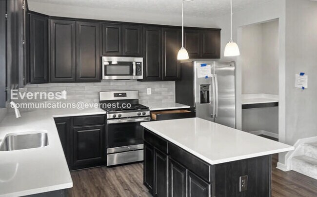 Foto del edificio - 6227 Kemp St