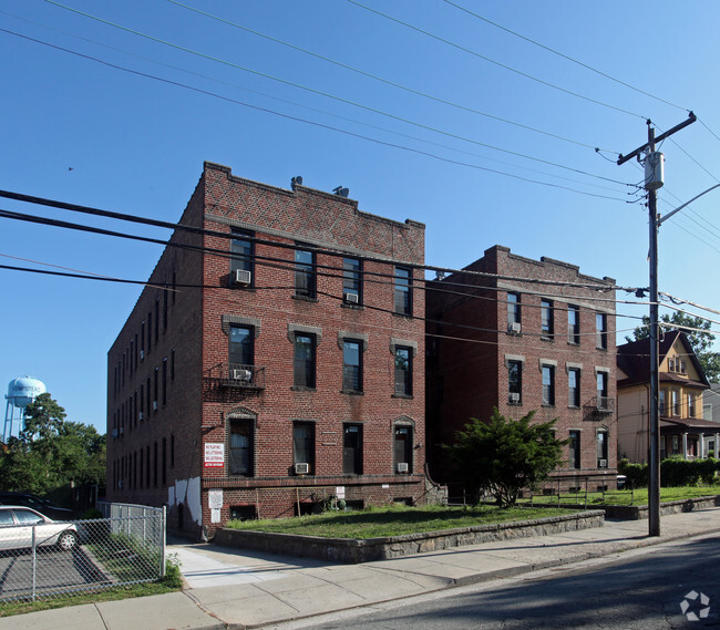 Building Photo - 357 Jackson St