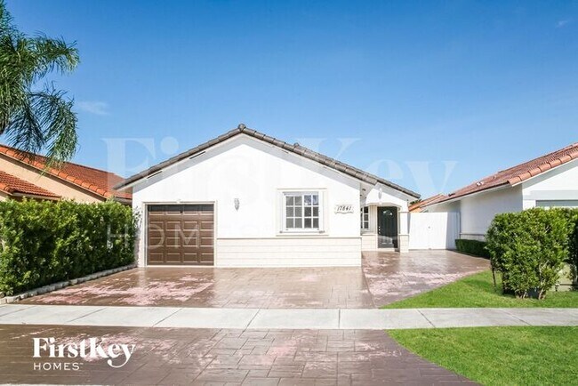 Building Photo - 17841 SW 144th Ave