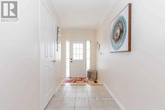 Building Photo - 131 Argento Crescent