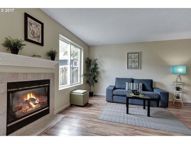 Foto del edificio - Fabulous NE 3 Bed 2.5 Bath House- Alberta ...