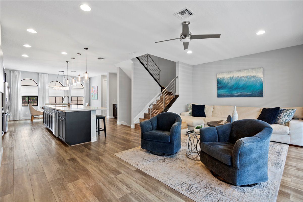 Foto principal - 619 Windward Cir