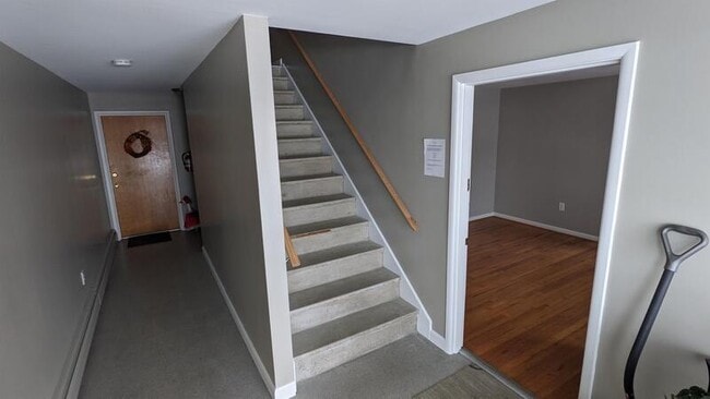 Photo - 3618 Robb Ave Apartment