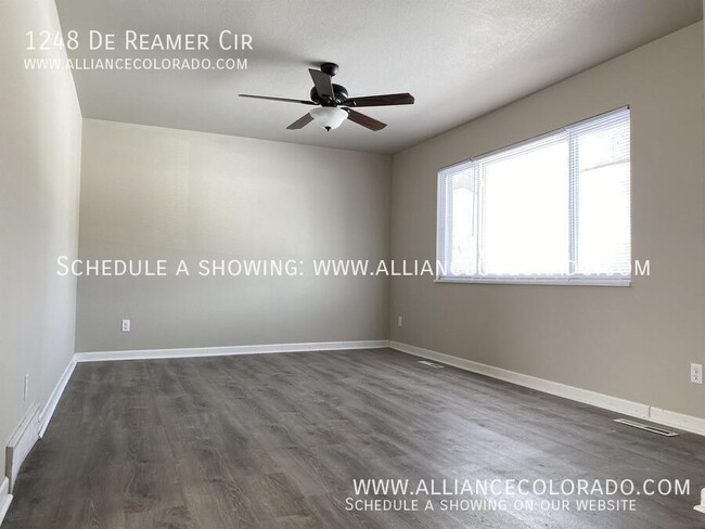 Building Photo - 1248 De Reamer Cir