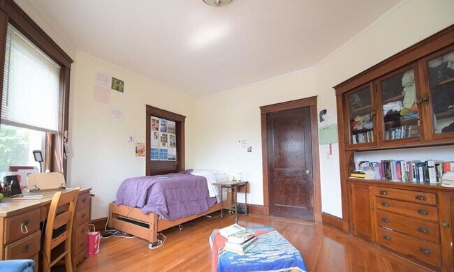 Foto del edificio - 3 bed - Great Location on GL-B