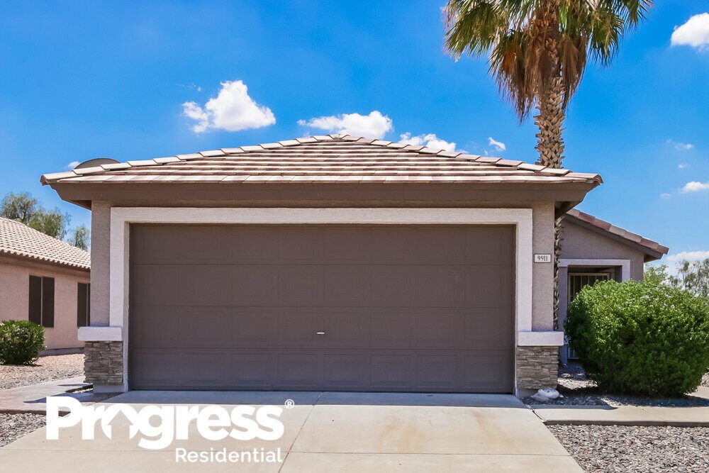 Foto principal - 9911 E Delta Cir