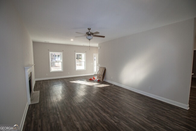 Building Photo - 603 N Kevin Ct