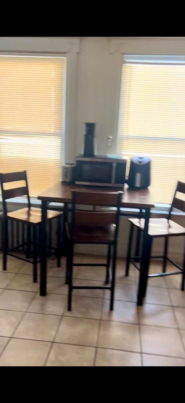 Foto del edificio - 77 2nd St