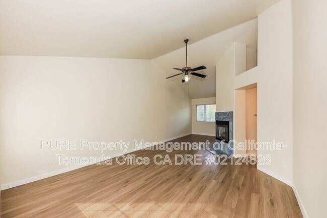 Foto del edificio - 39961 Temecky Way