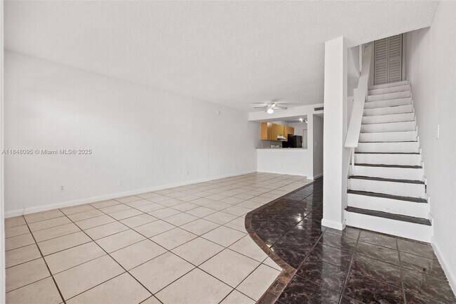 Foto del edificio - 4045 NW 19th St