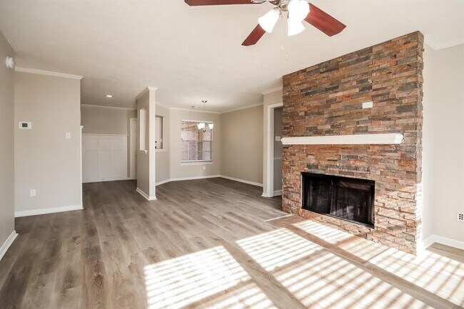 Building Photo - 4919 Bayboro Park Dr