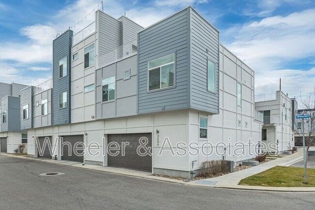 Photo - 3586 S Xenon Dr House