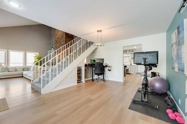 Foto del edificio - 510 Willow Creek Ct