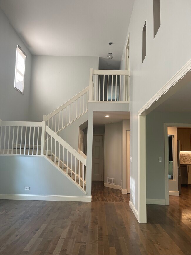 Foto del edificio - 1436 Derby Ln