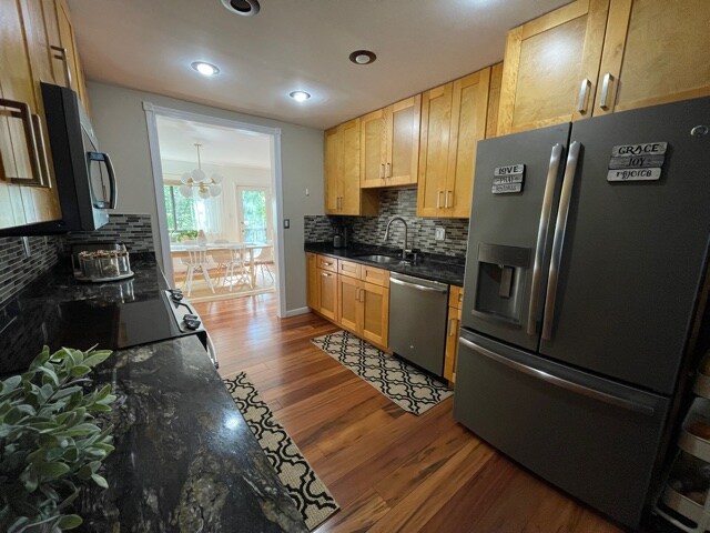 Foto del edificio - 5650 Vantage Point Rd