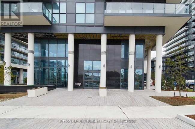 Building Photo - 39 Annie Craig Dr