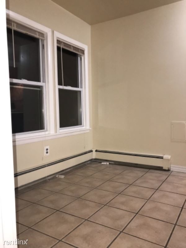 Building Photo - 1 br, 1 bath Apartment - 46 New St 2 Unit 2