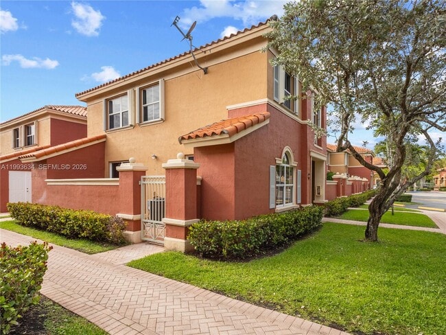 Foto del edificio - 6201 NW 114th Pl