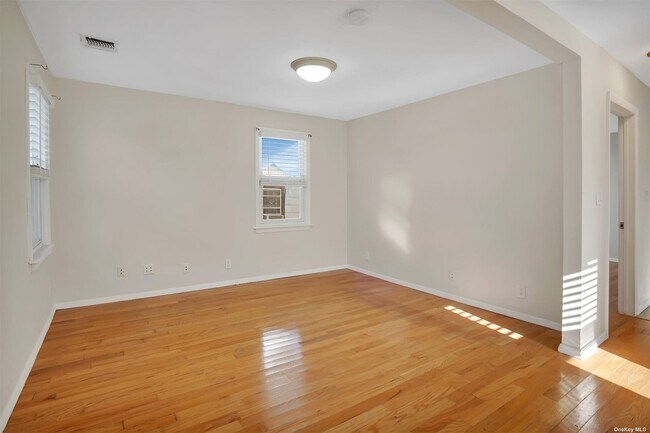 Foto del edificio - 225-11 137th Ave