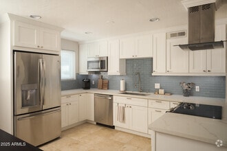 Building Photo - 4118 E Calle Redonda
