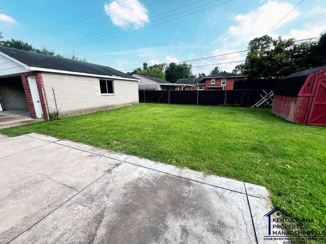 Building Photo - 9400 Habersham Dr