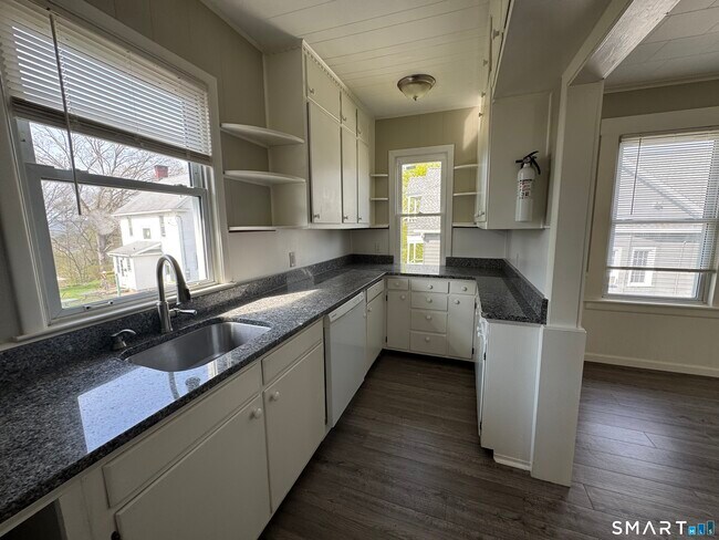 Foto del edificio - 201 Myrtle St