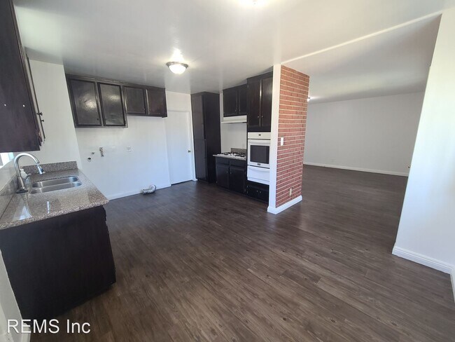 Foto del edificio - 3 br, 2 bath House - 1441 Bay View Ave