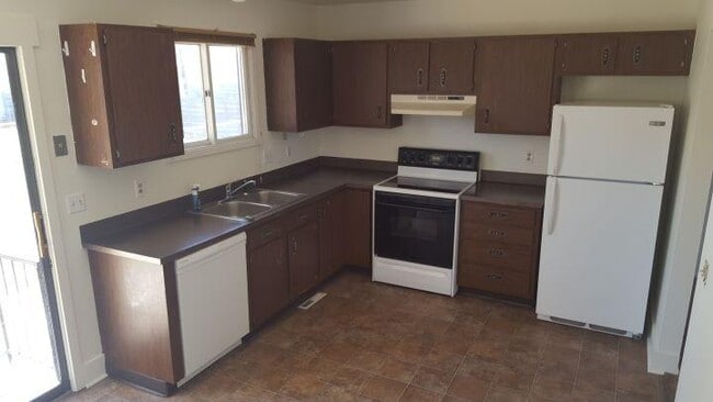 Building Photo - 2 bedroom in Billings MT 59105