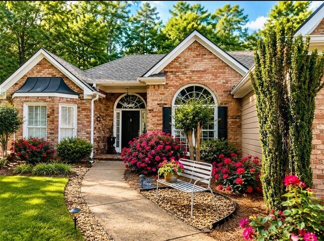 Foto del edificio - 463 Valleyside Dr