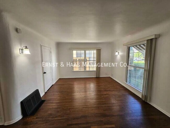 Foto del edificio - 3640 2nd St
