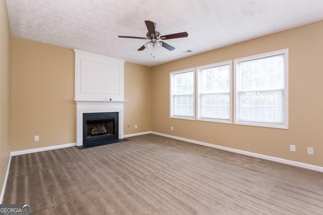 Foto del edificio - 7223 Silver Mine Pass