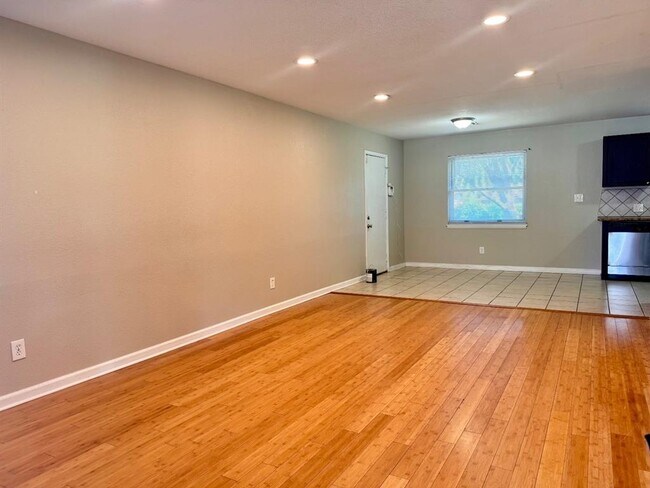 Foto del edificio - 2029 NW 46th St