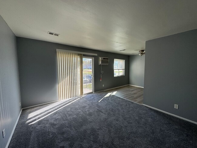 Photo - Warren Park 2 Bedroom Apartment with Balcony
