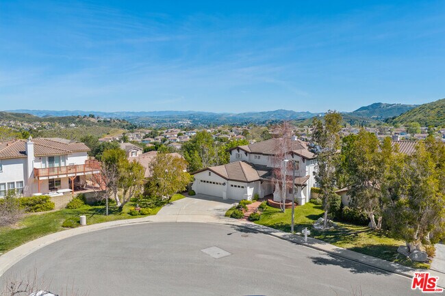 Foto del edificio - 674 Via de Tierra