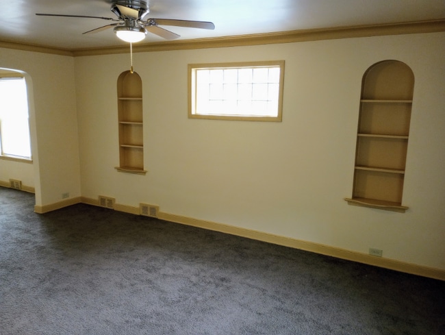 Photo - 7800 S Yates Blvd Apartment