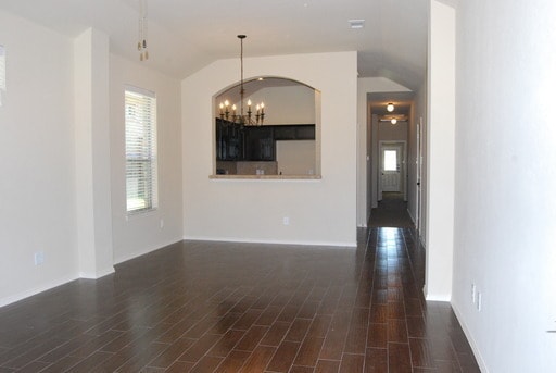 Building Photo - Beautiful 3 Bedroom Duplex Located in Gran...
