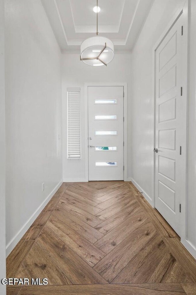 Foto del edificio - 717 Chatham Pl