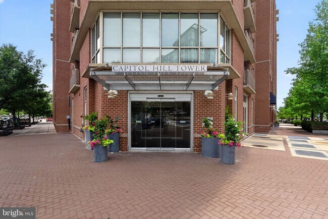 Foto del edificio - 1000 New Jersey Ave SE