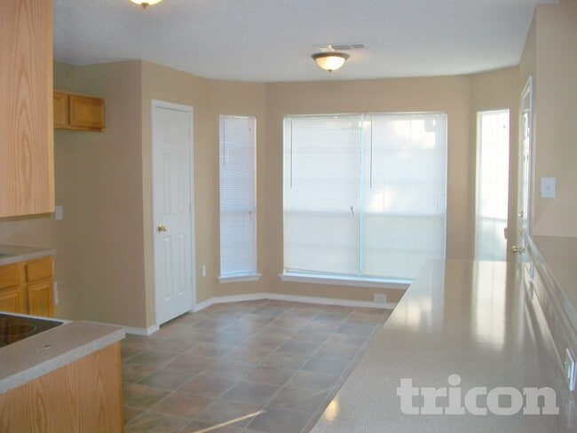 Building Photo - 4438 Harpers Ferry Dr