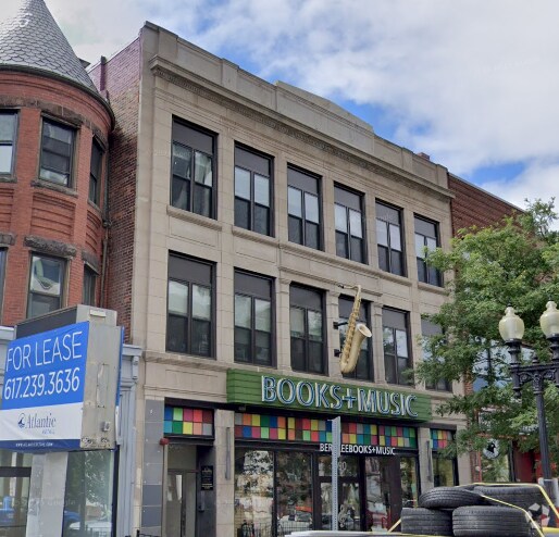 Building Photo - 1088 Boylston St