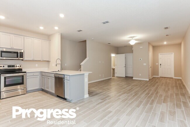 Building Photo - 649 Cherry Ridge Dr