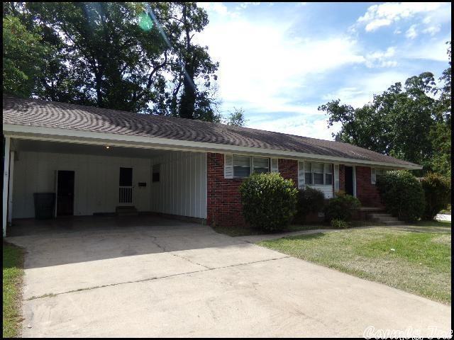 Primary Photo - 403 Brookside Dr