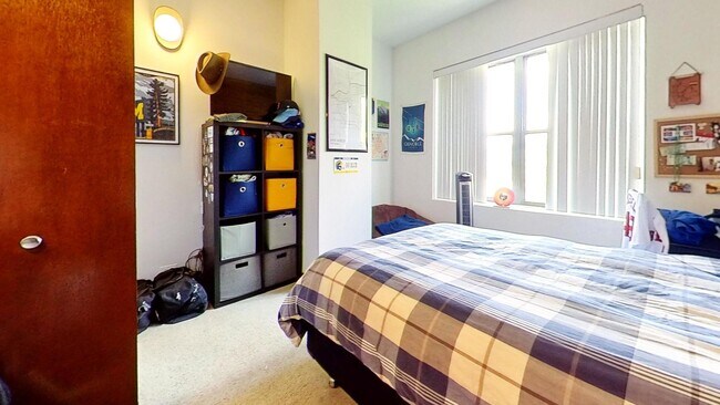 Foto del edificio - 3535 N Southport Ave